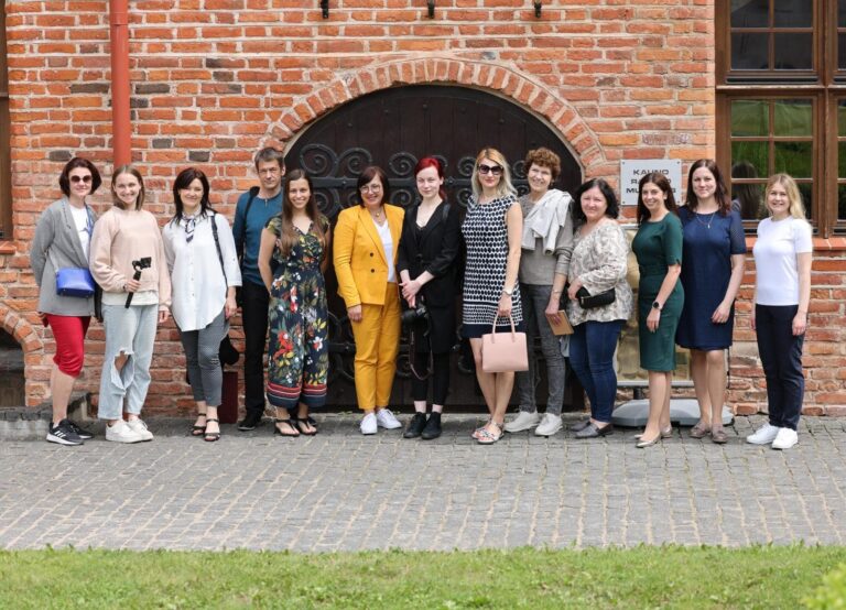 Latvijos žurnalistai Raudondvaris Kulautuva Vilkija 8 nuotrauka