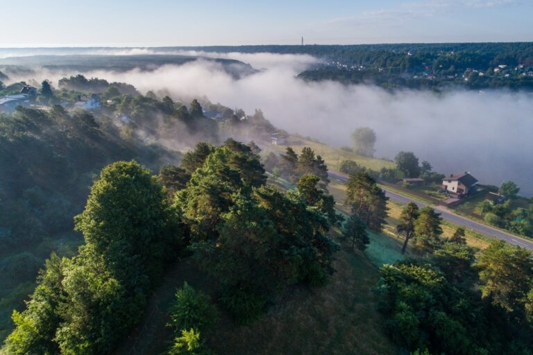 Lentainių piliakalnis