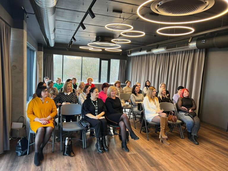 Kauno rajono verslių moterų klubo susitikimas